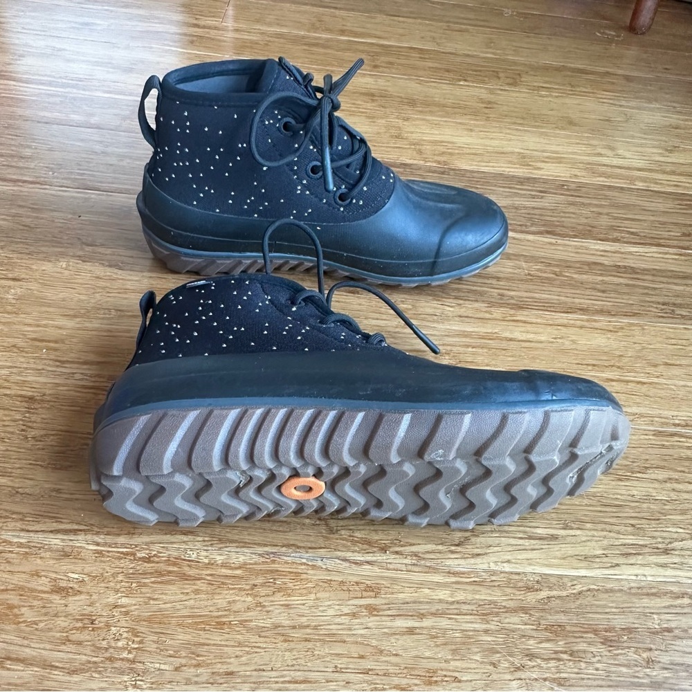 BOGS Women's‎ 7 Gorpcore Casual Winter Lace Speckle Waterproof Short Boots